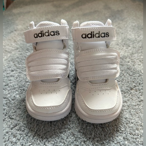 Baby ADIDAS High Top Sneakers size 4 - Picture 3 of 8